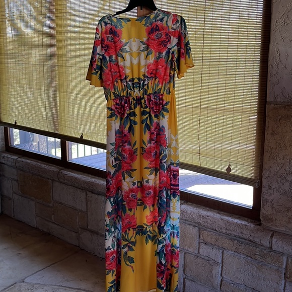 Flying Tomato maxi dress Casual Multi-Colored Floral Print - Picture 2 of 5
